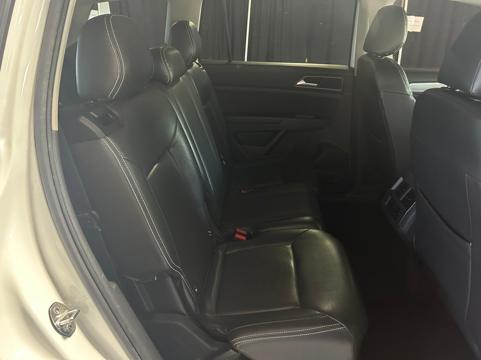 Thumbnail: 2018 Volkswagen Atlas - 6