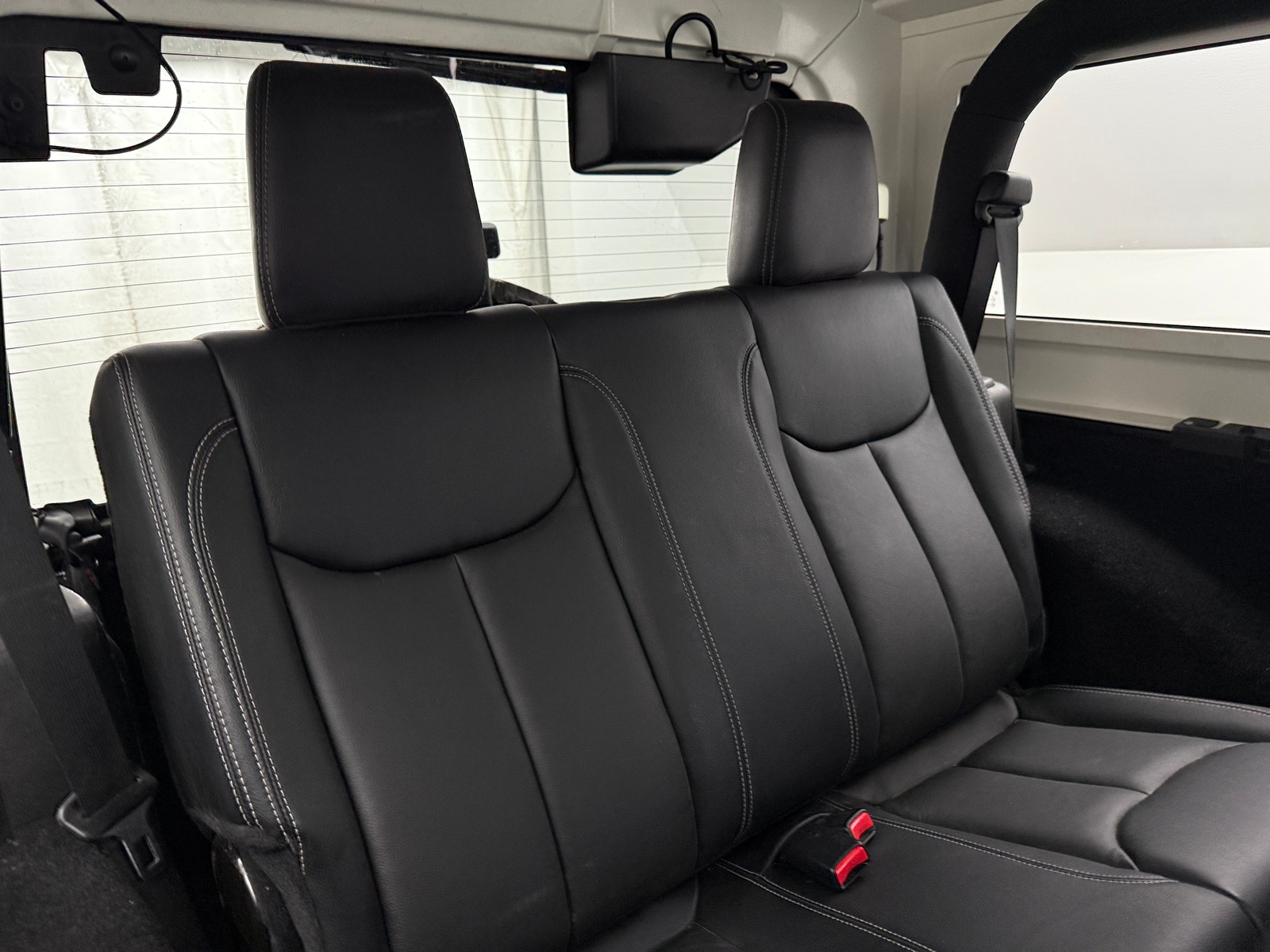 Thumbnail: 2017 Jeep Wrangler - 5
