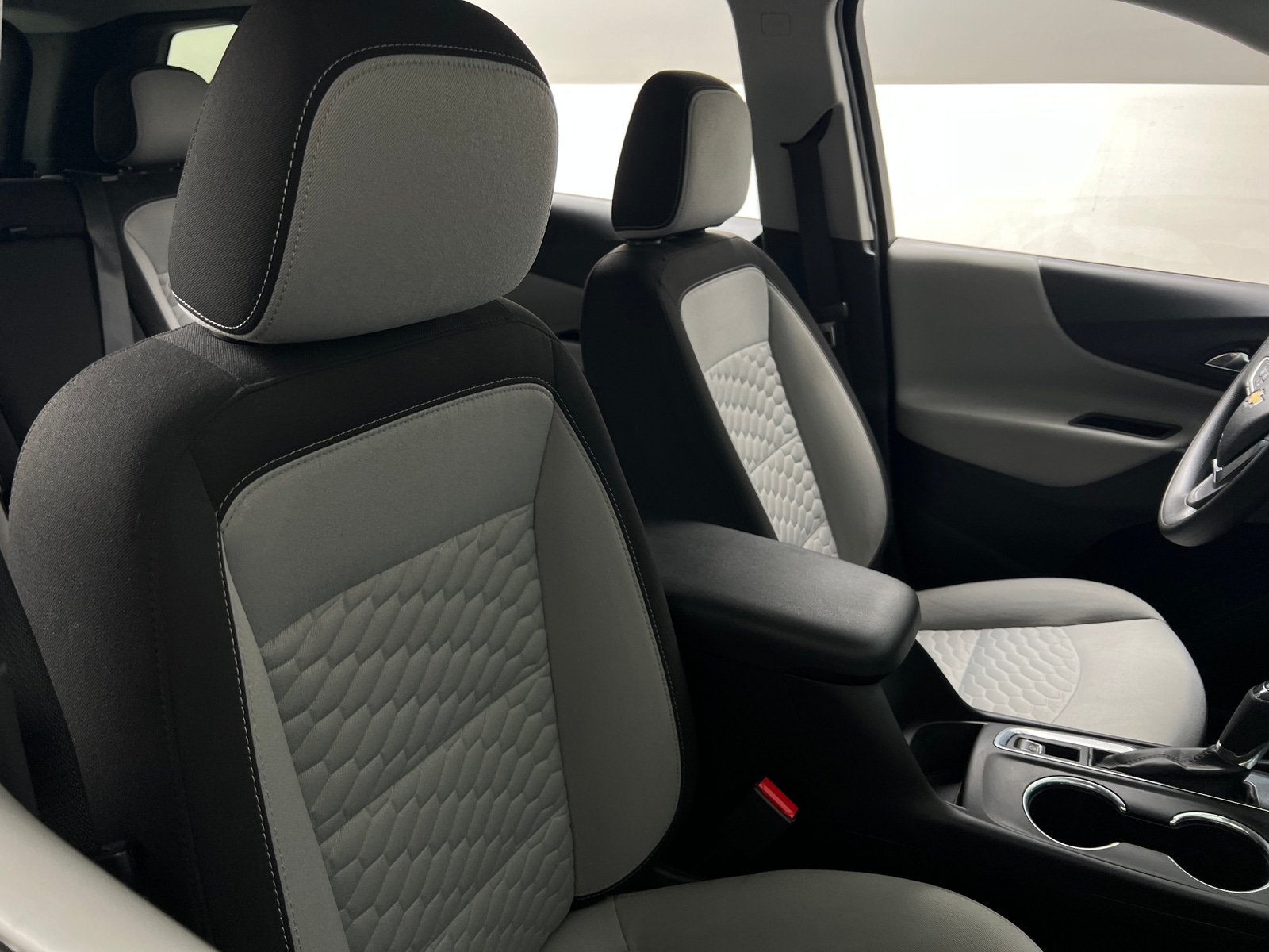 Thumbnail: 2021 Chevrolet Equinox - 2