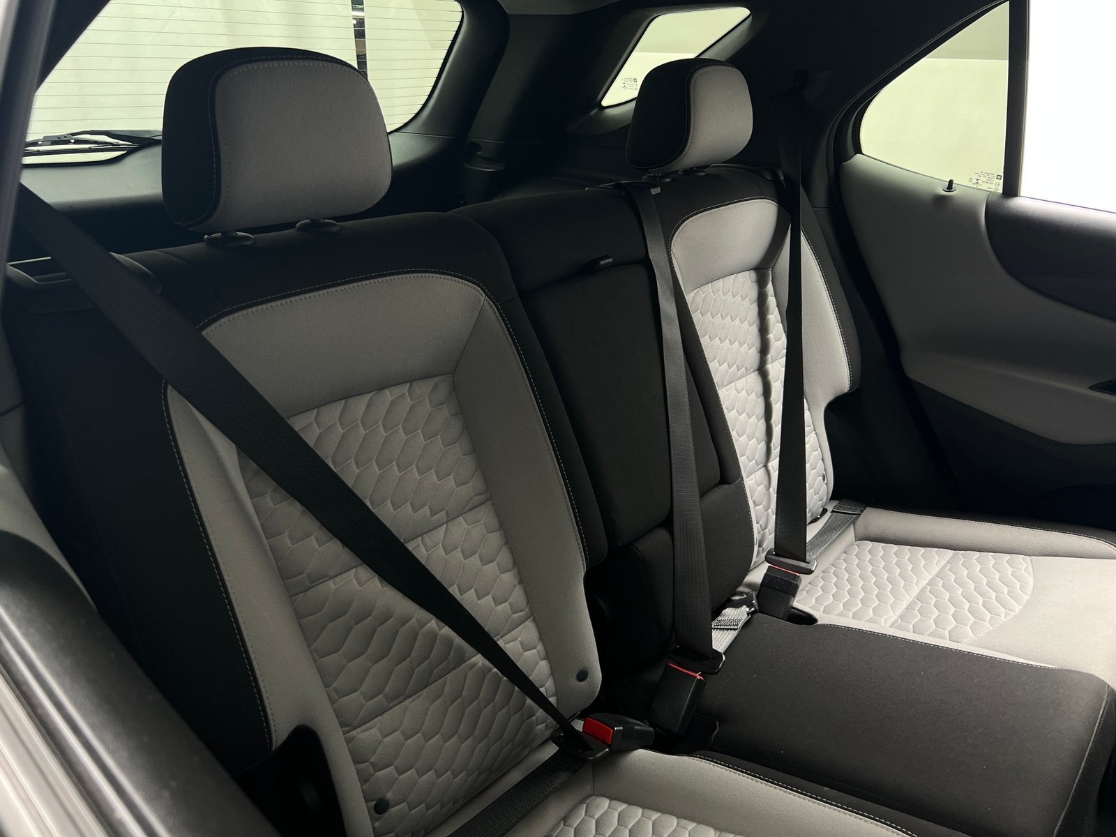 Thumbnail: 2021 Chevrolet Equinox - 6