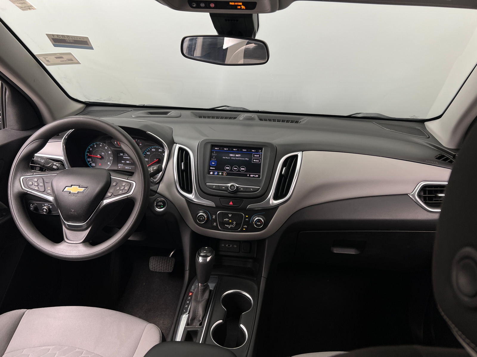 Thumbnail: 2021 Chevrolet Equinox - 3