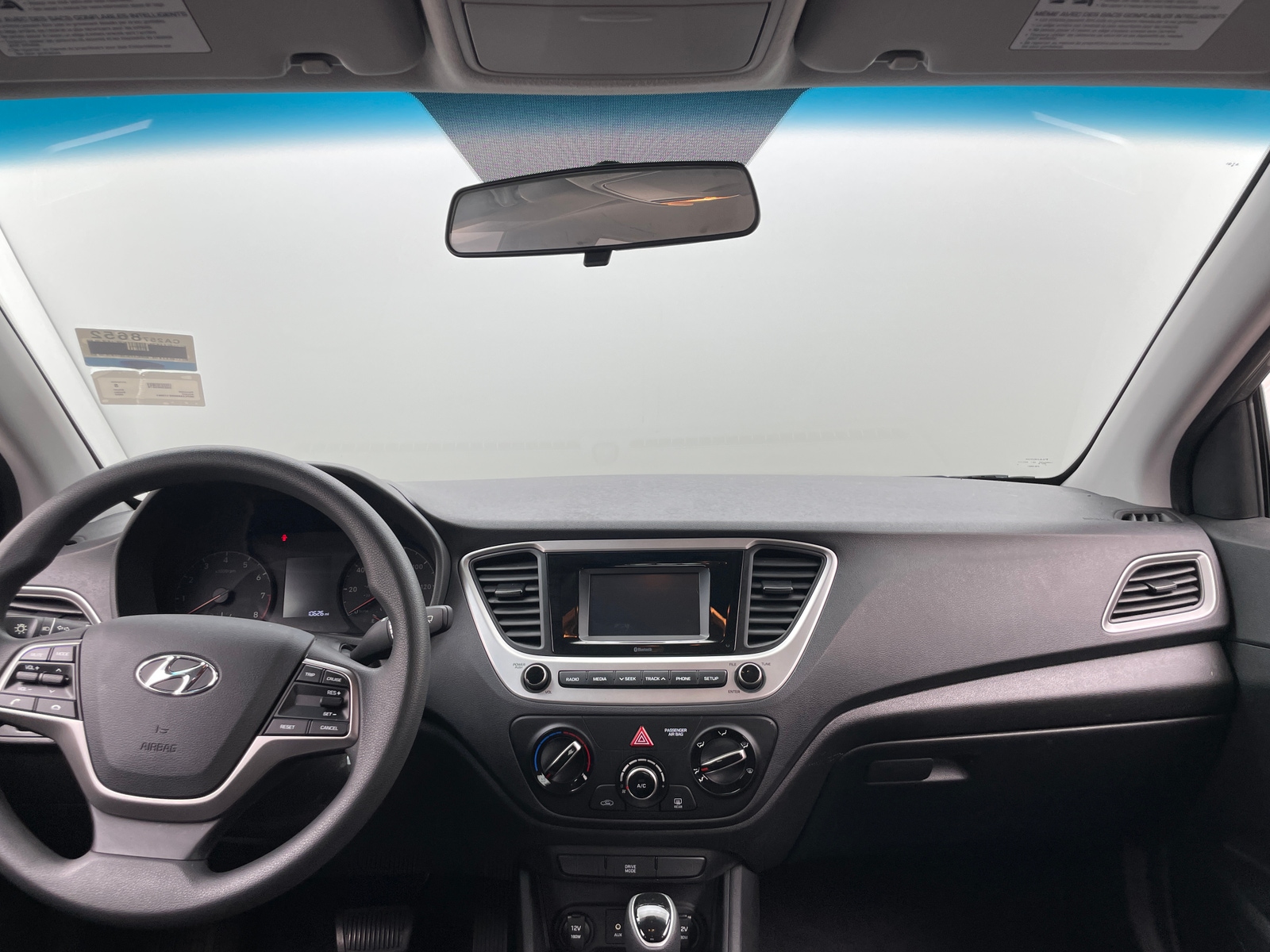 Thumbnail: 2022 Hyundai Accent - 3