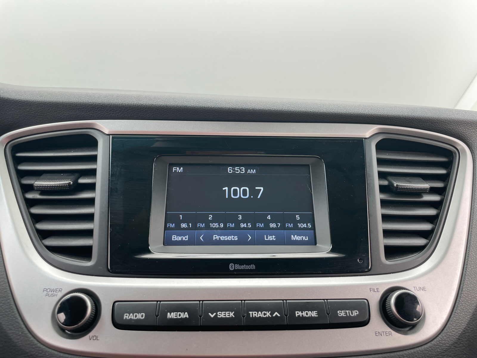 Thumbnail: 2022 Hyundai Accent - 4