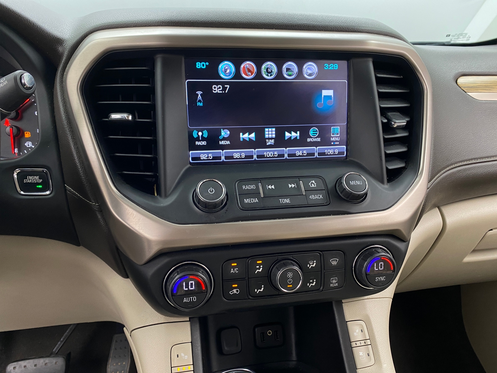 Thumbnail: 2018 GMC Acadia - 3