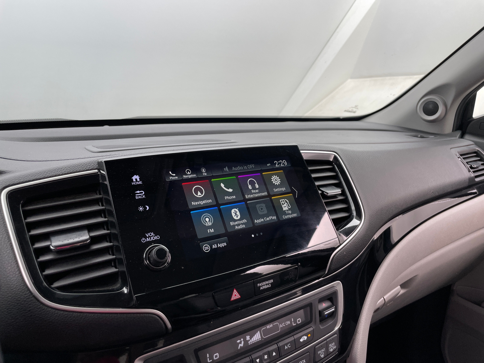 Thumbnail: 2019 Honda Pilot - 3
