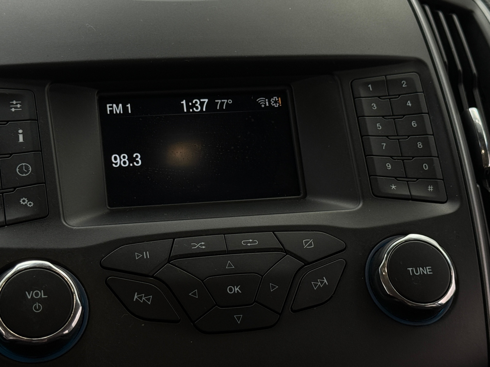 Thumbnail: 2019 Ford Edge - 4