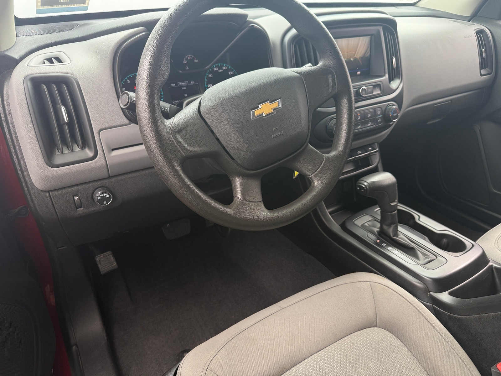 Thumbnail: 2021 Chevrolet Colorado - 3