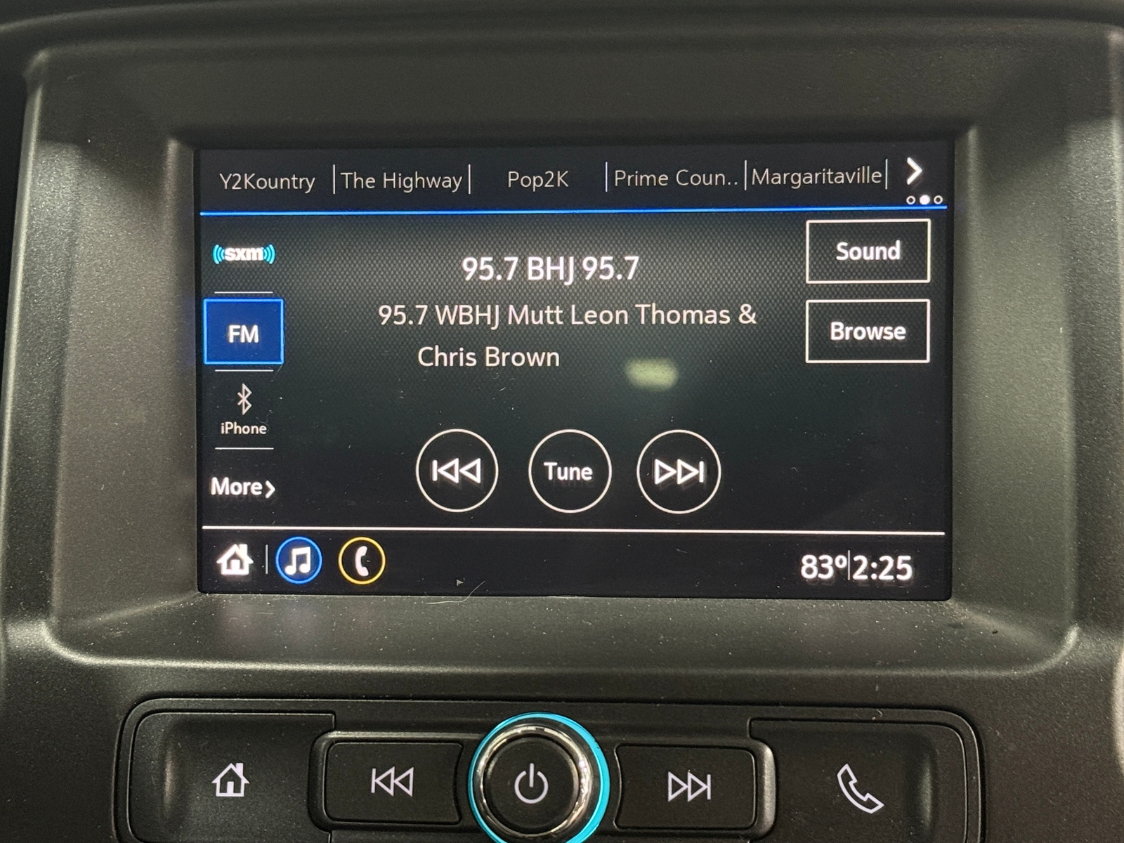 Thumbnail: 2021 Chevrolet Colorado - 4