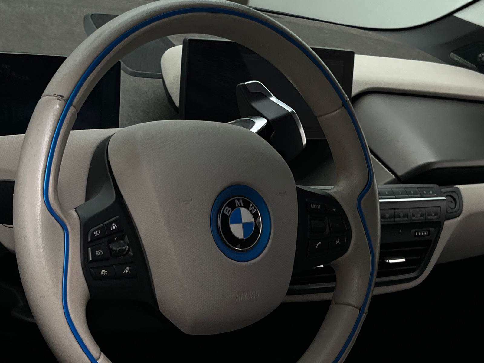Thumbnail: 2018 BMW i3 - 5