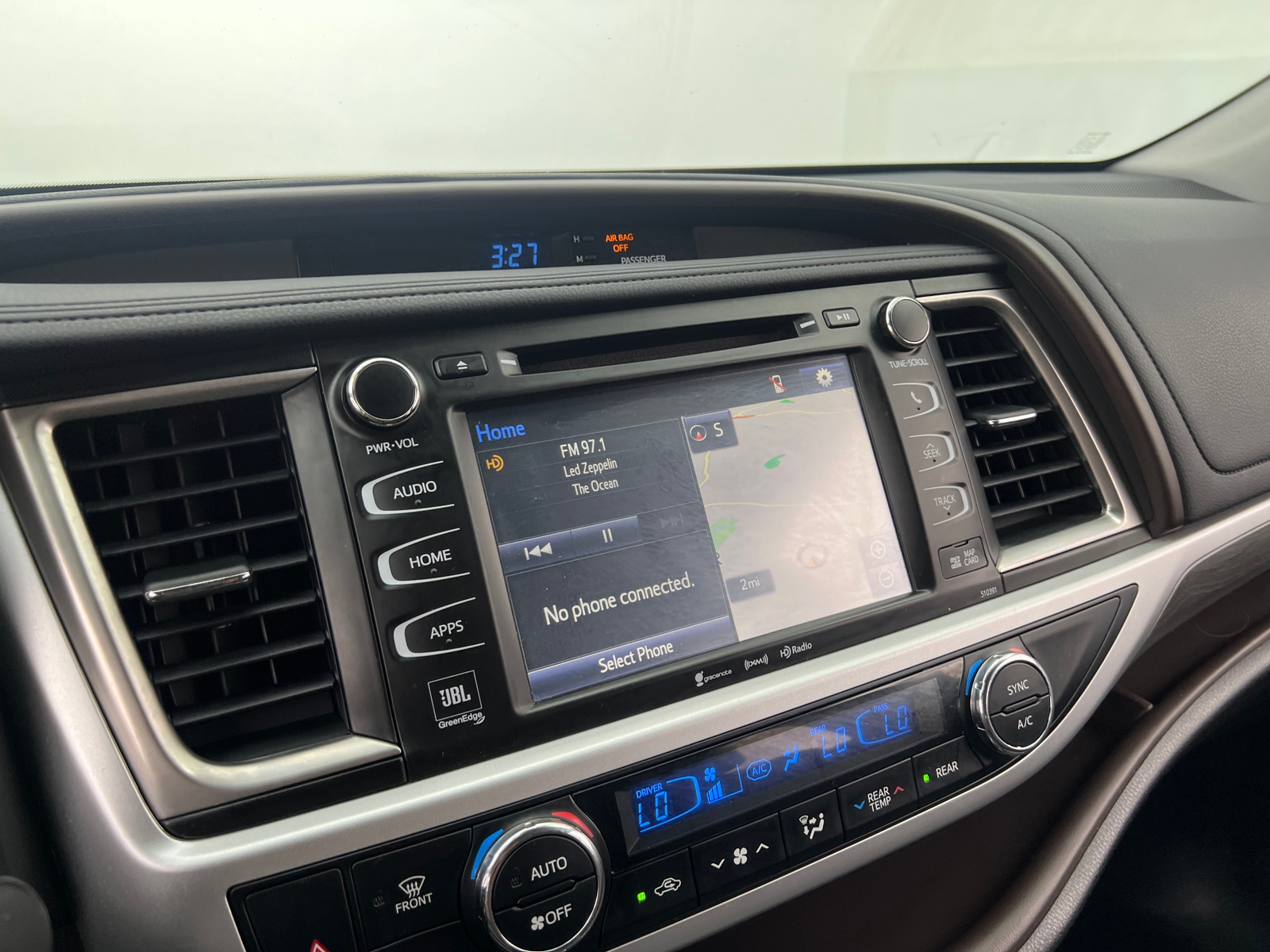 Thumbnail: 2019 Toyota Highlander - 3