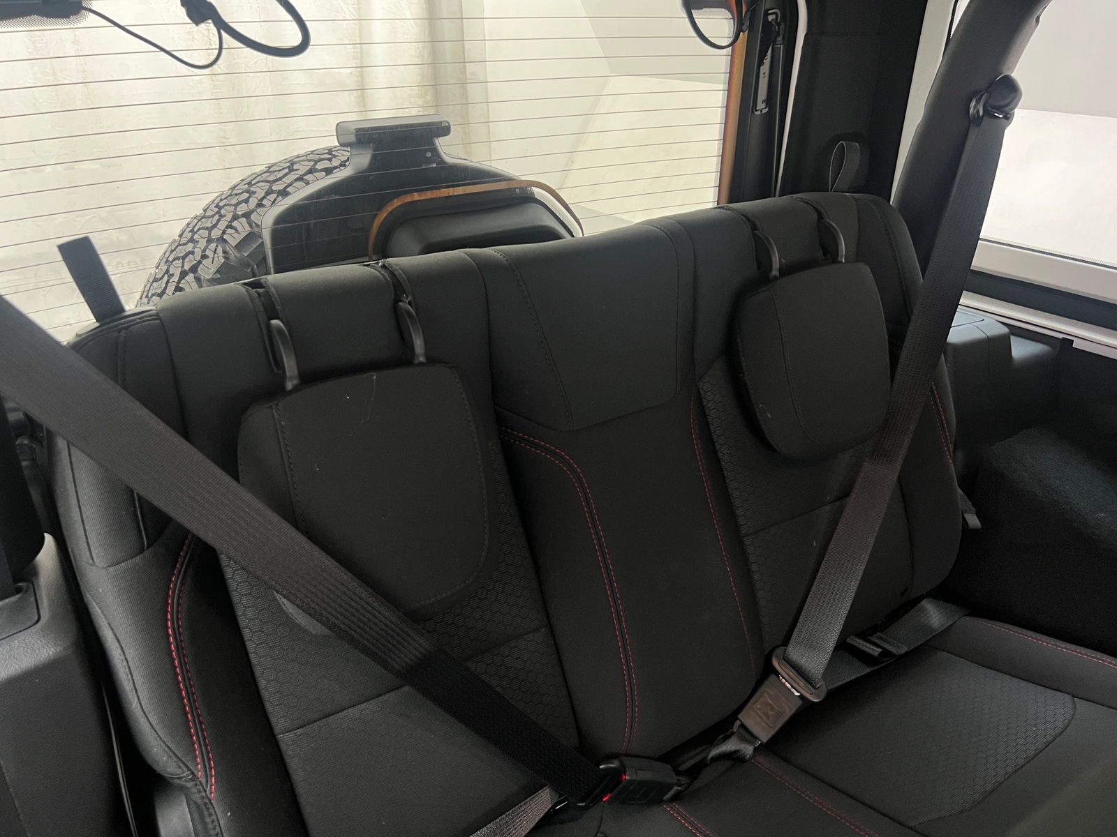 Thumbnail: 2022 Jeep Wrangler - 6