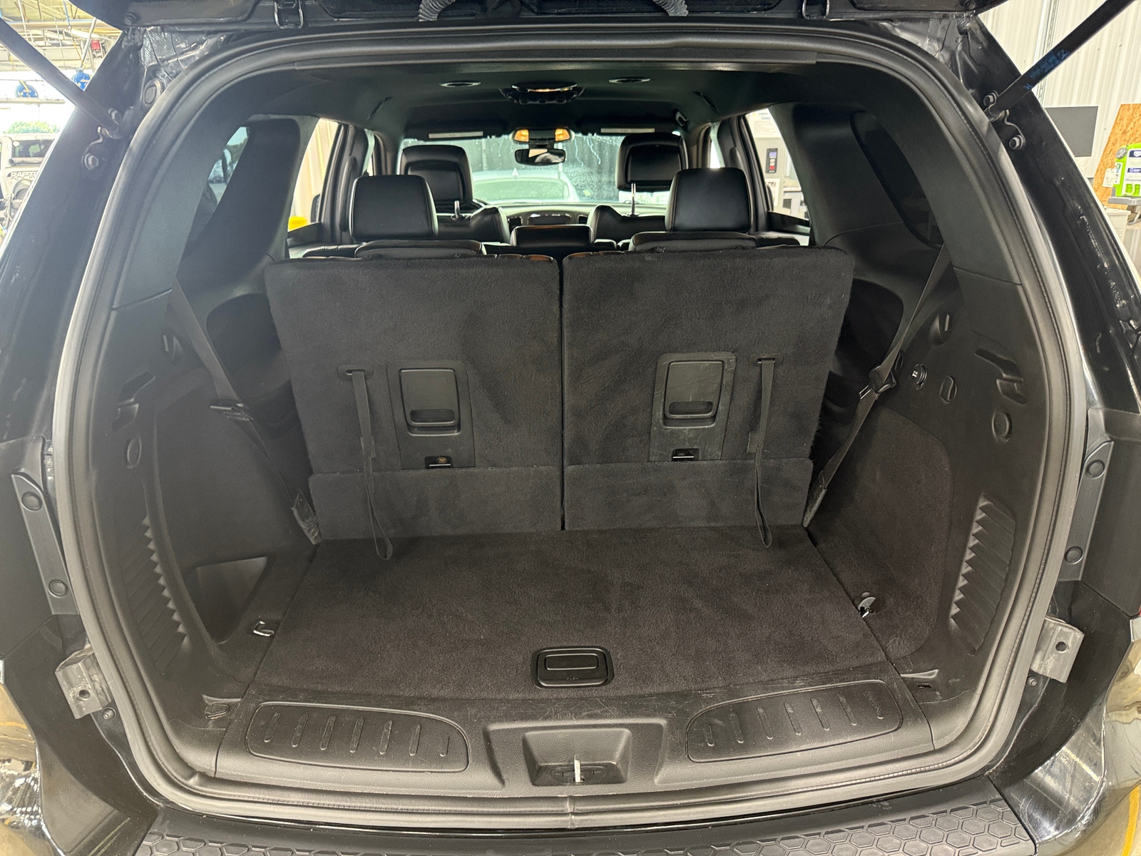 Thumbnail: 2019 Dodge Durango - 6