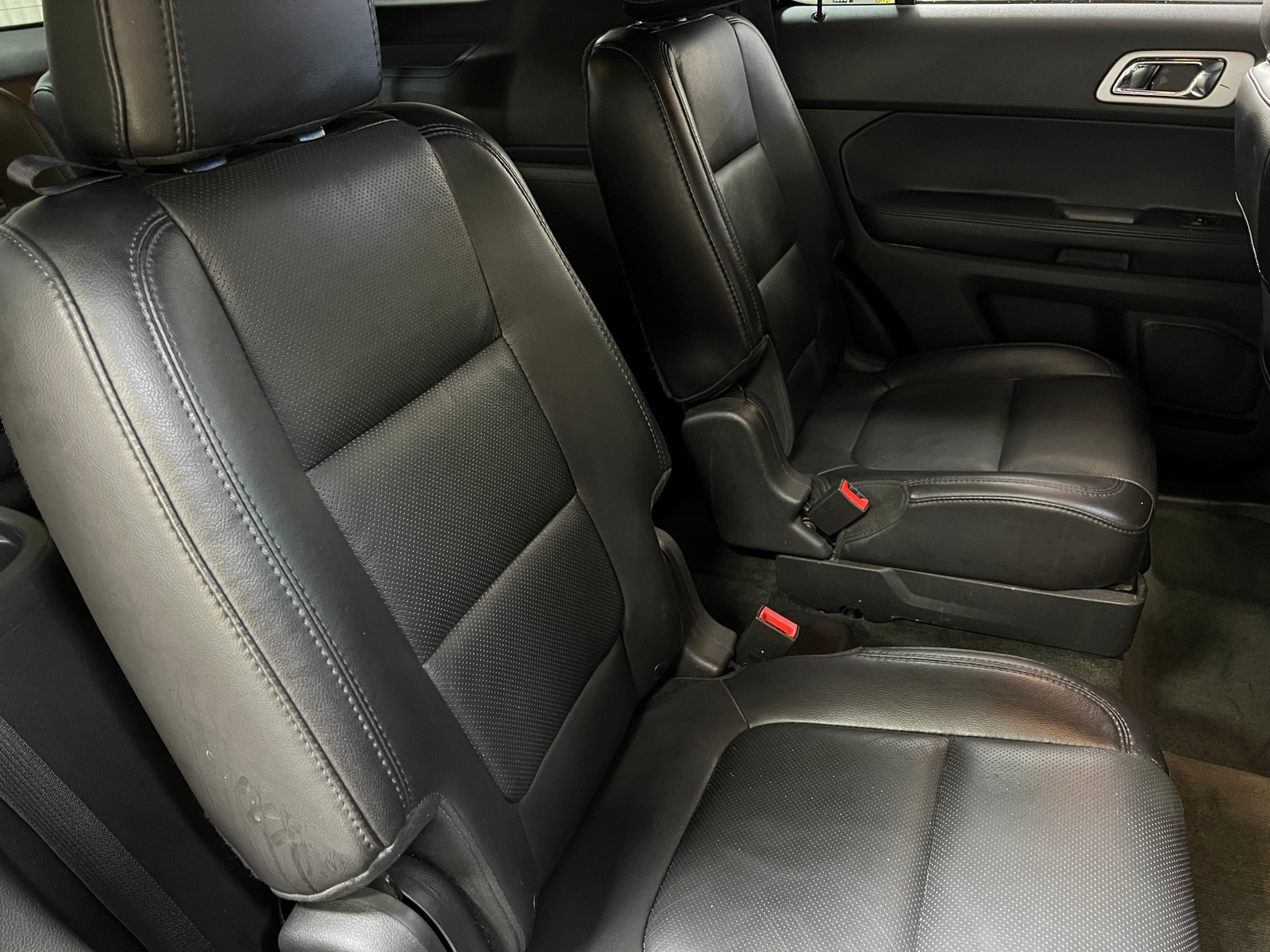Thumbnail: 2014 Ford Explorer - 5