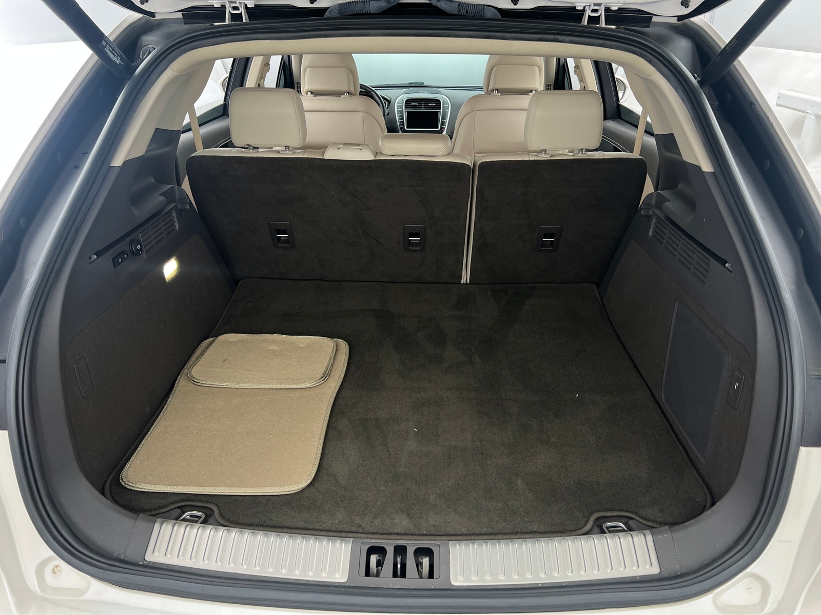 Thumbnail: 2019 Lincoln Nautilus - 6