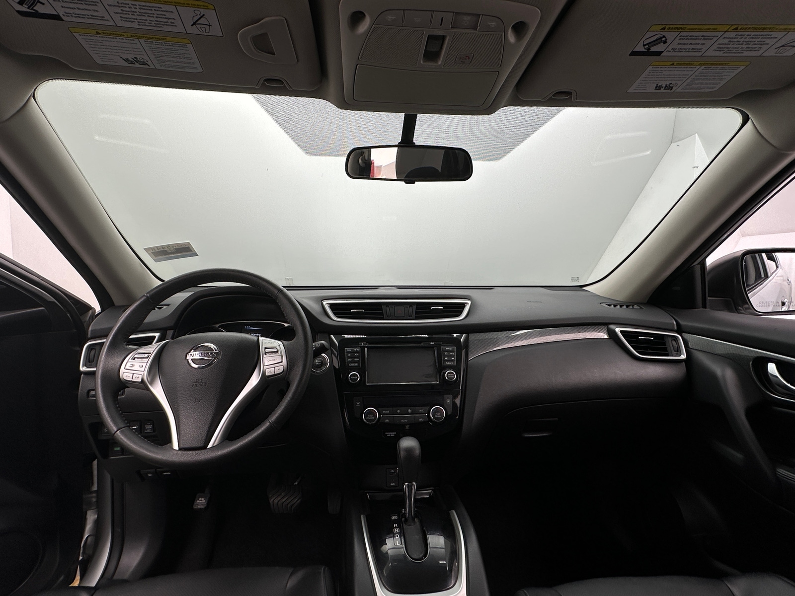 Thumbnail: 2016 Nissan Rogue - 2