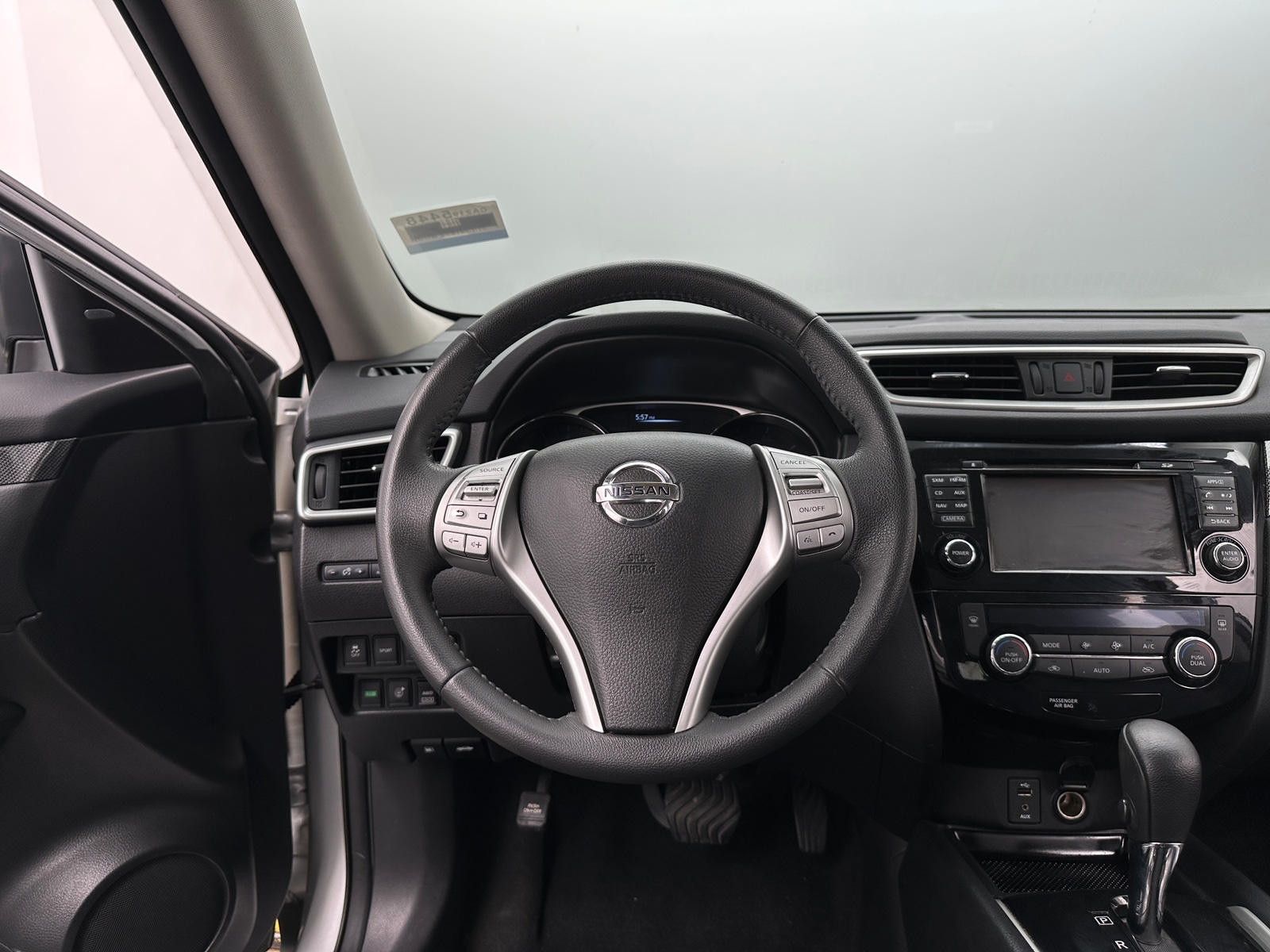 Thumbnail: 2016 Nissan Rogue - 4