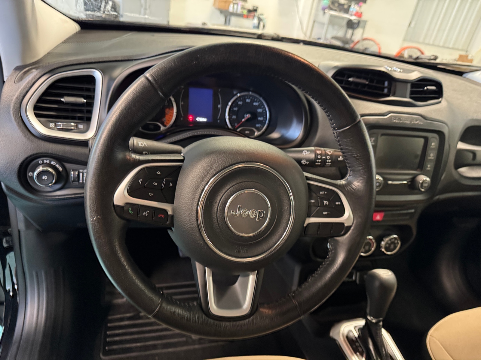 Thumbnail: 2015 Jeep Renegade - 5