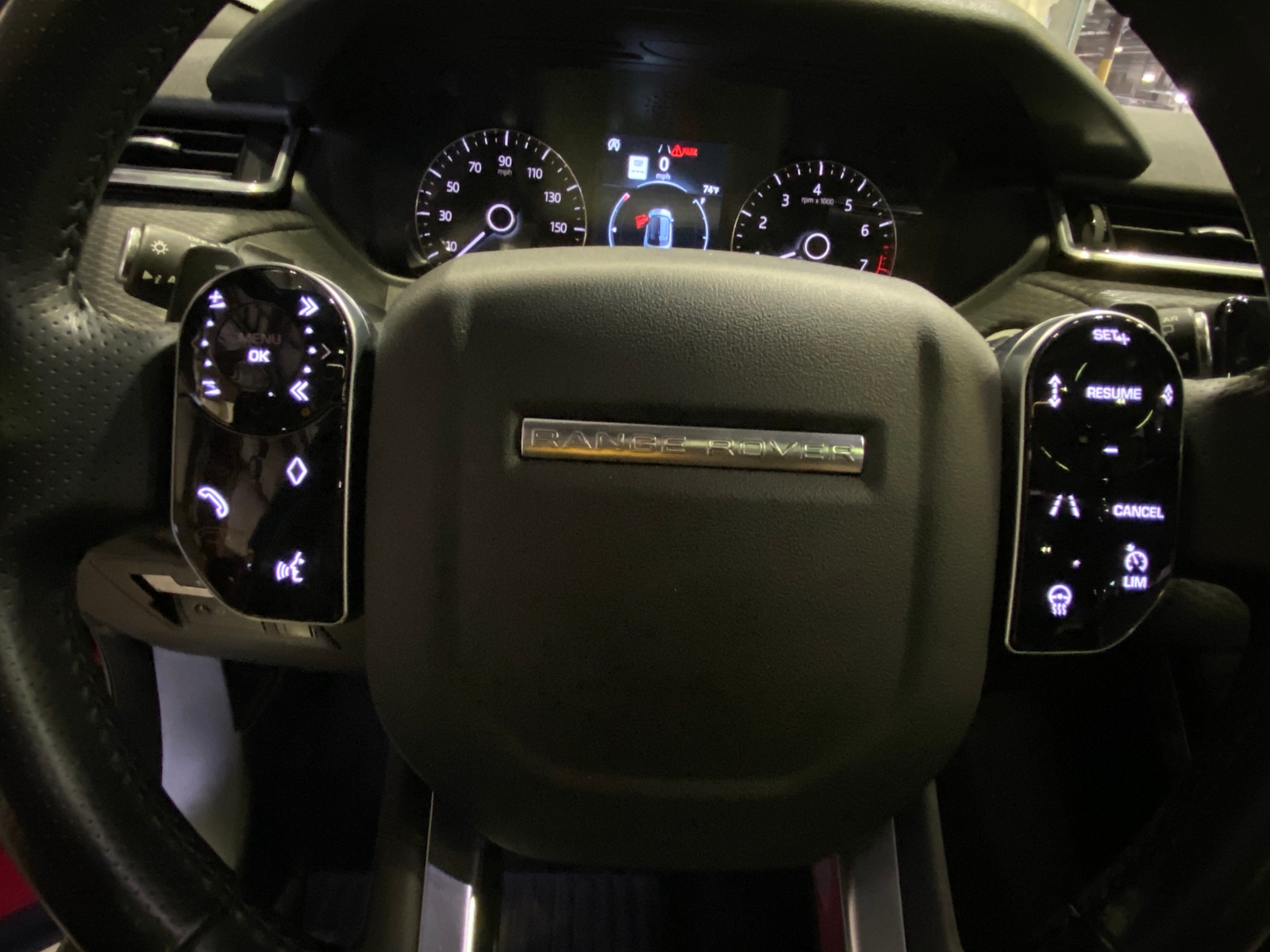 Thumbnail: 2020 Land Rover Range Rover Velar - 4