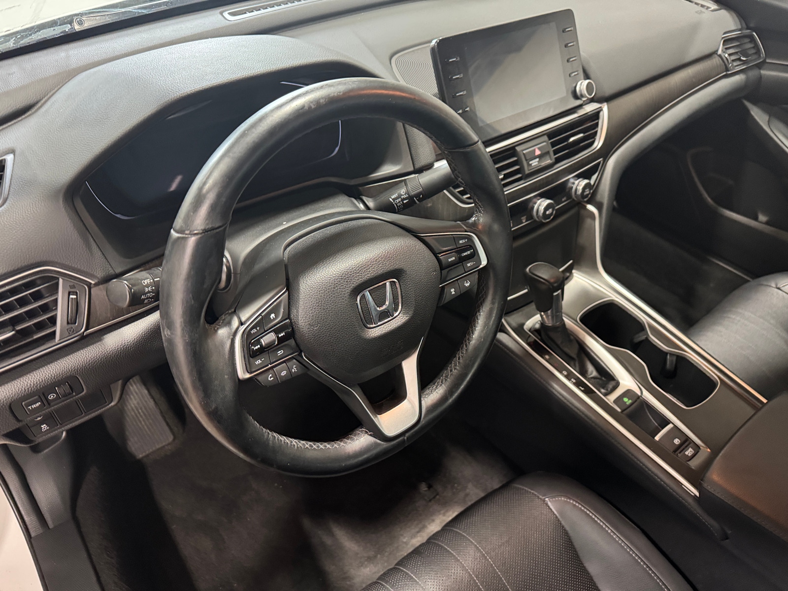 Thumbnail: 2018 Honda Accord - 2