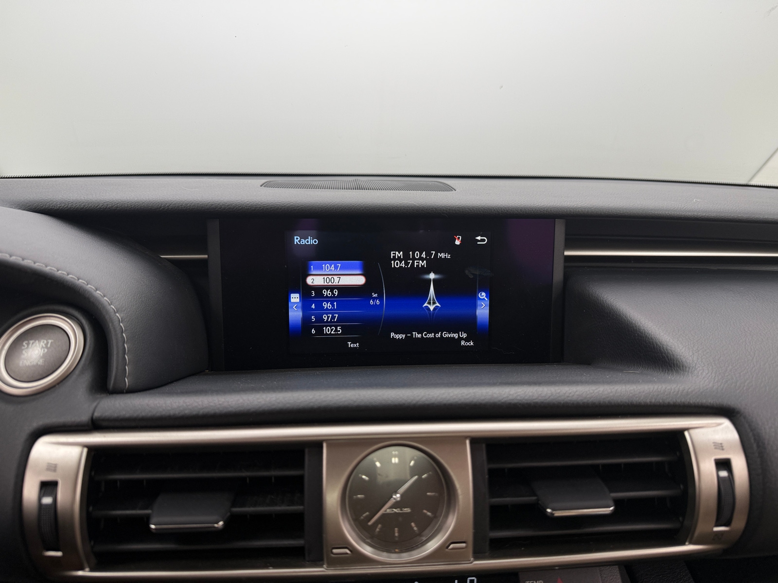 Thumbnail: 2016 Lexus IS - 3