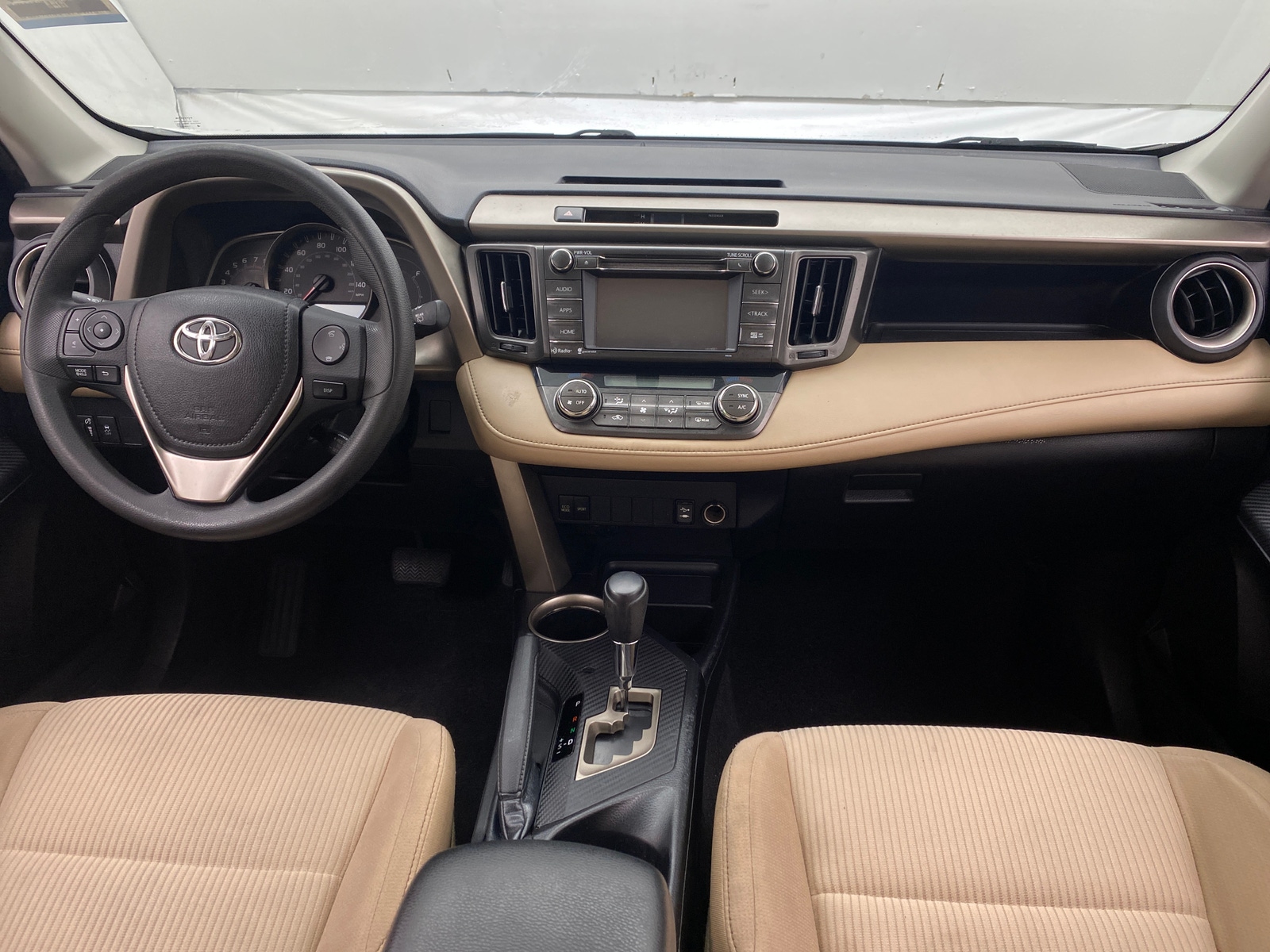 Thumbnail: 2014 Toyota RAV4 - 3