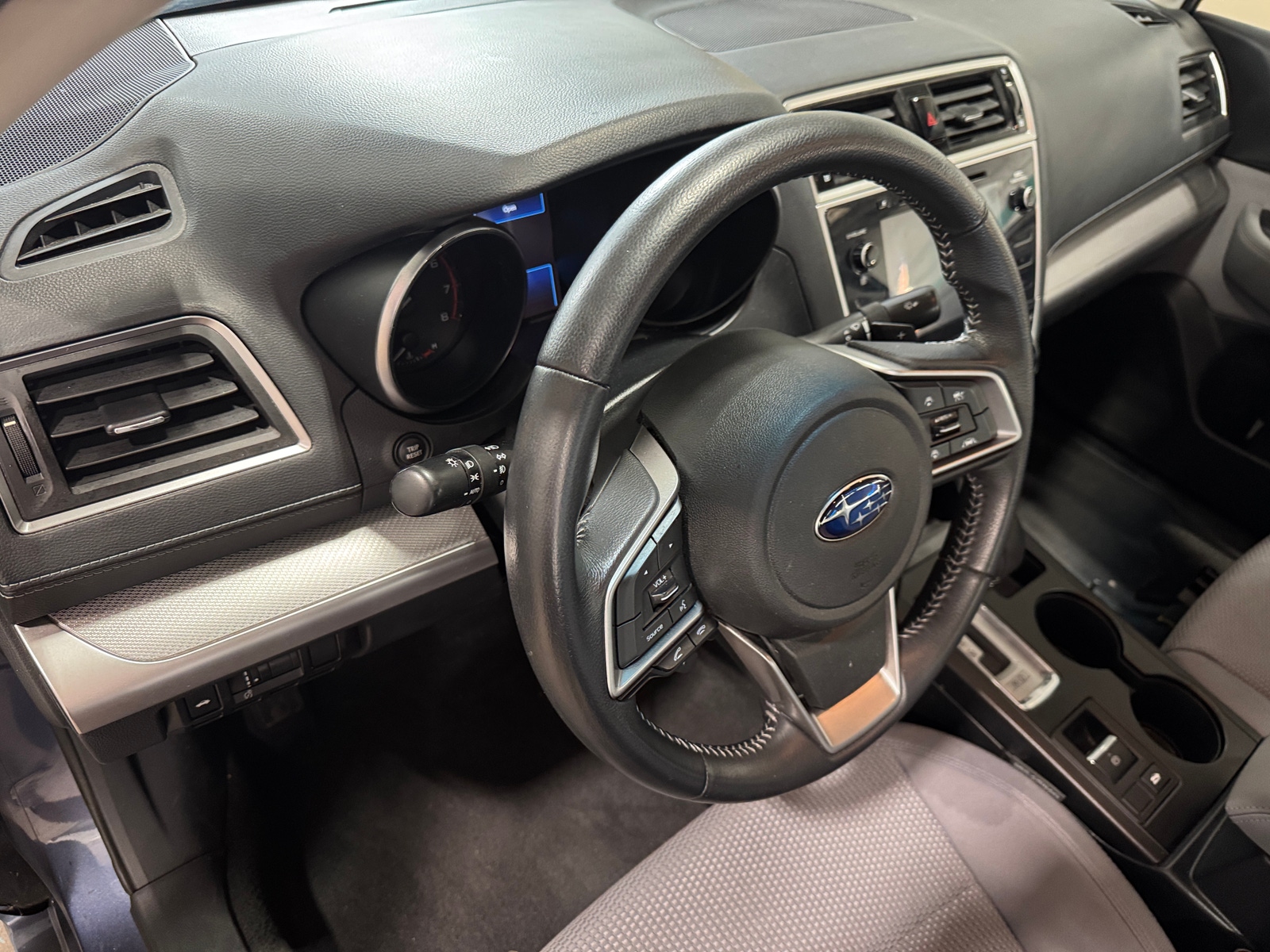 Thumbnail: 2018 Subaru Legacy - 3