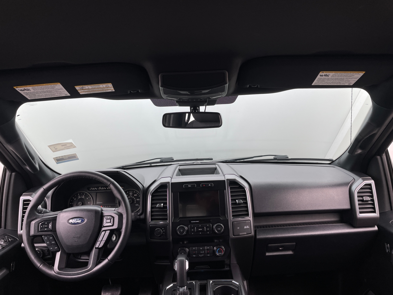 Thumbnail: 2020 Ford Econoline - 3