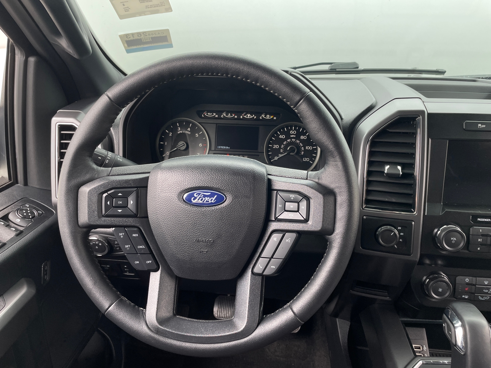 Thumbnail: 2020 Ford Econoline - 5