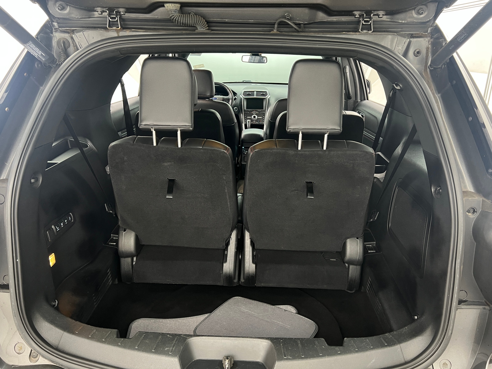 Thumbnail: 2018 Ford Explorer - 6