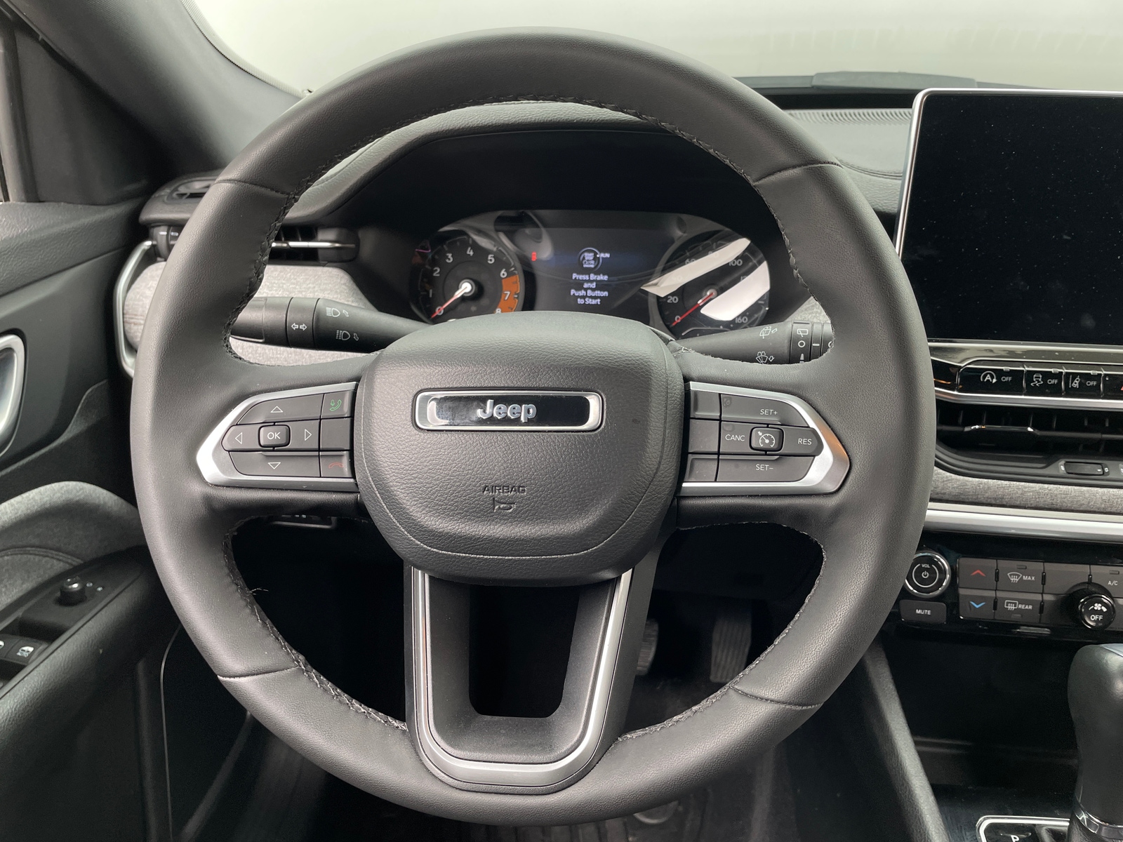 Thumbnail: 2023 Jeep Compass - 4