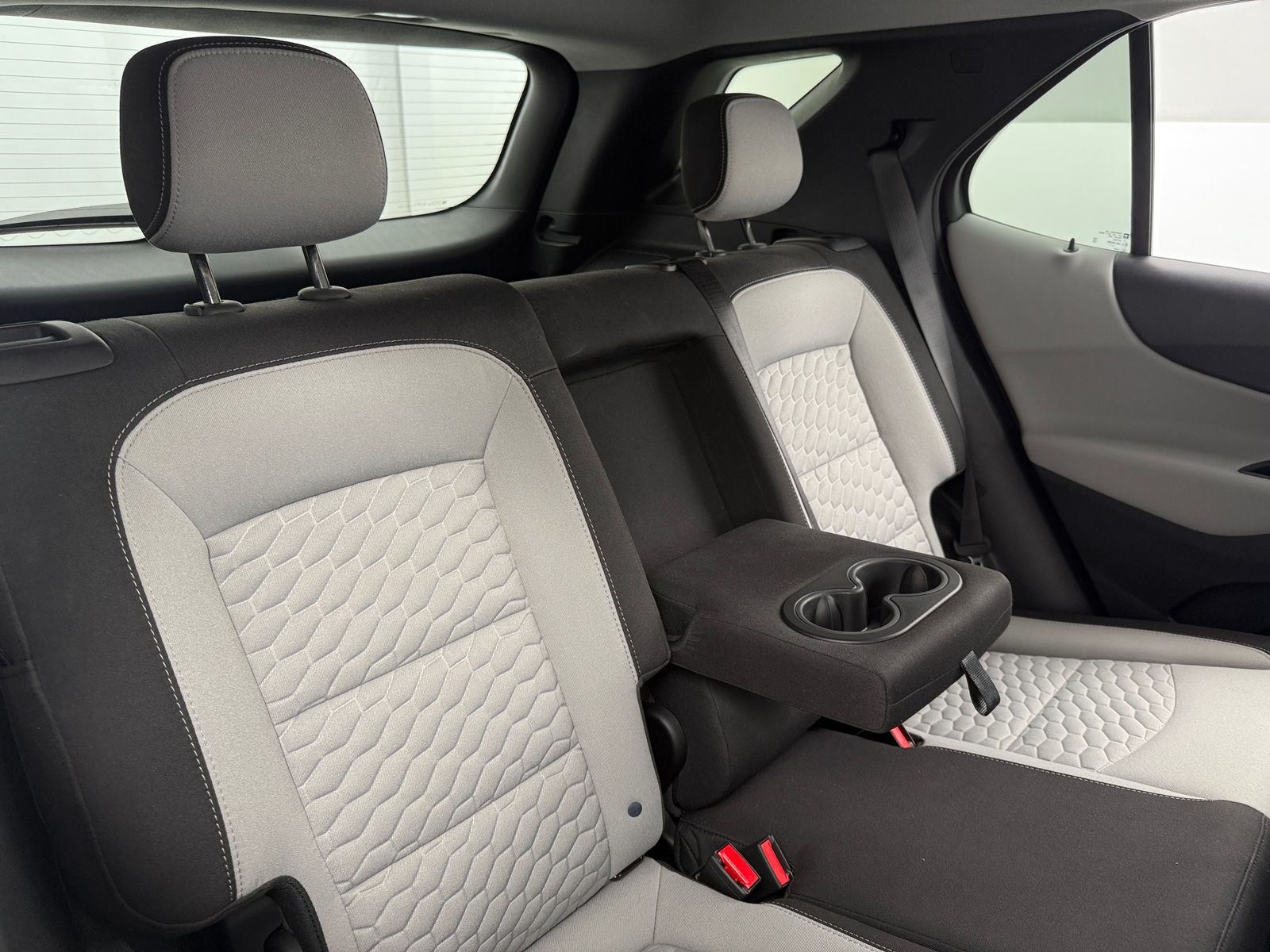 Thumbnail: 2020 Chevrolet Equinox - 6