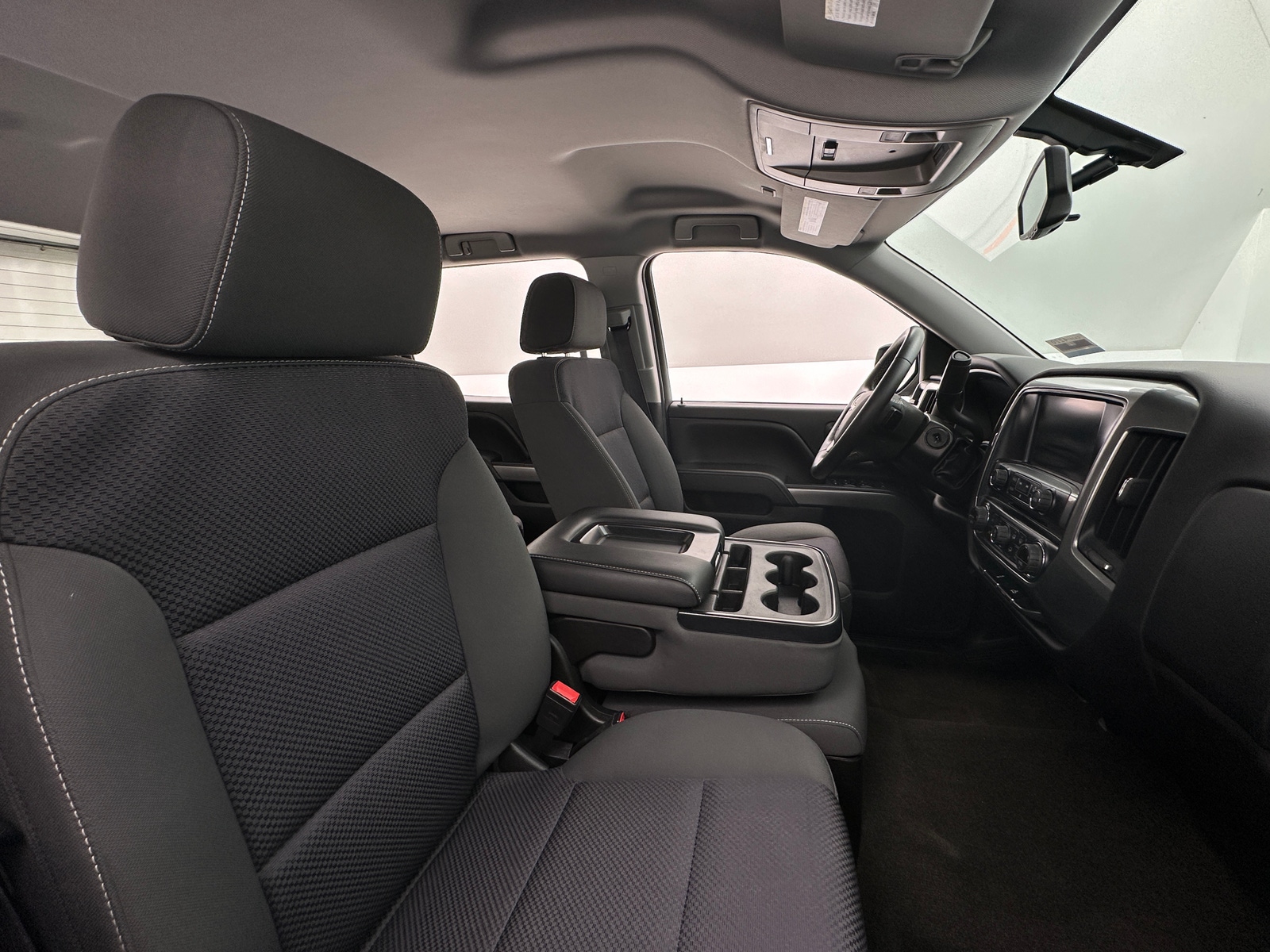 Thumbnail: 2016 Chevrolet Silverado 1500 - 2