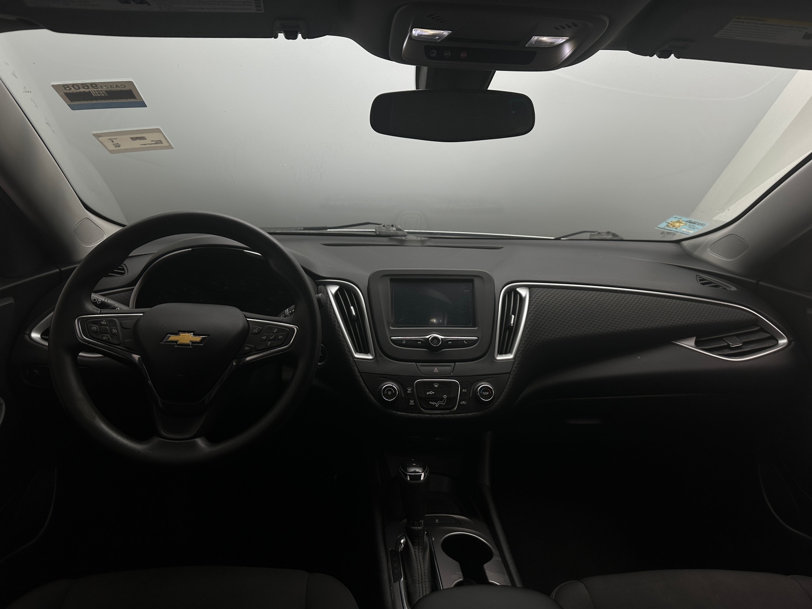 Thumbnail: 2018 Chevrolet Malibu - 3