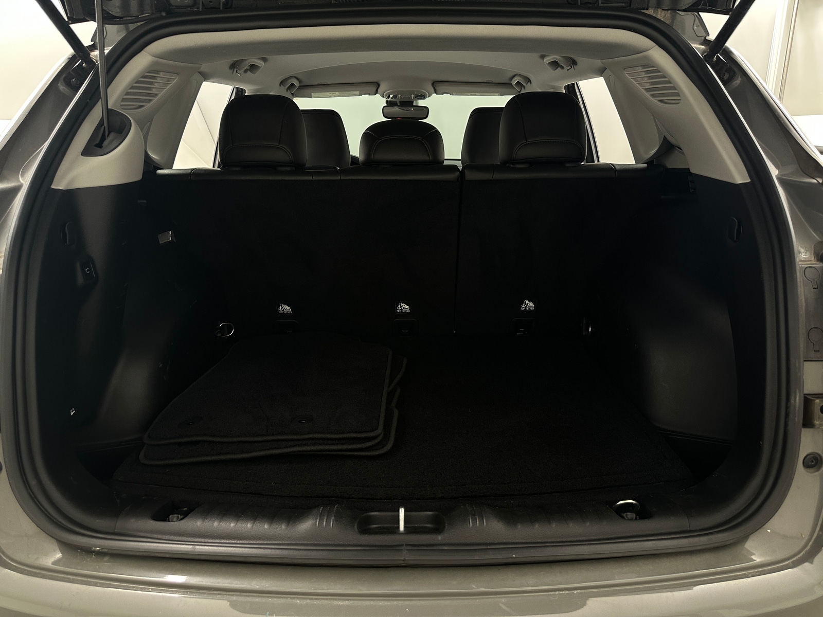Thumbnail: 2022 Jeep Compass - 6