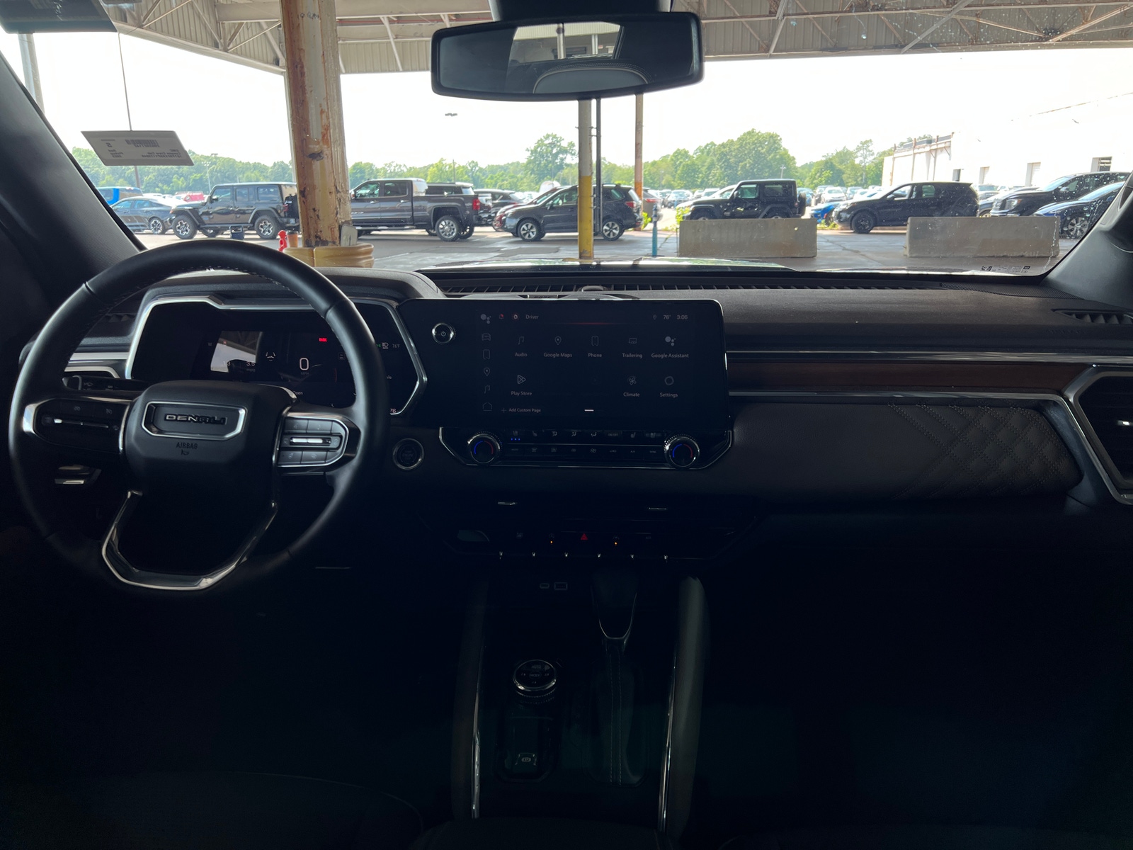 Thumbnail: 2023 GMC Canyon - 2