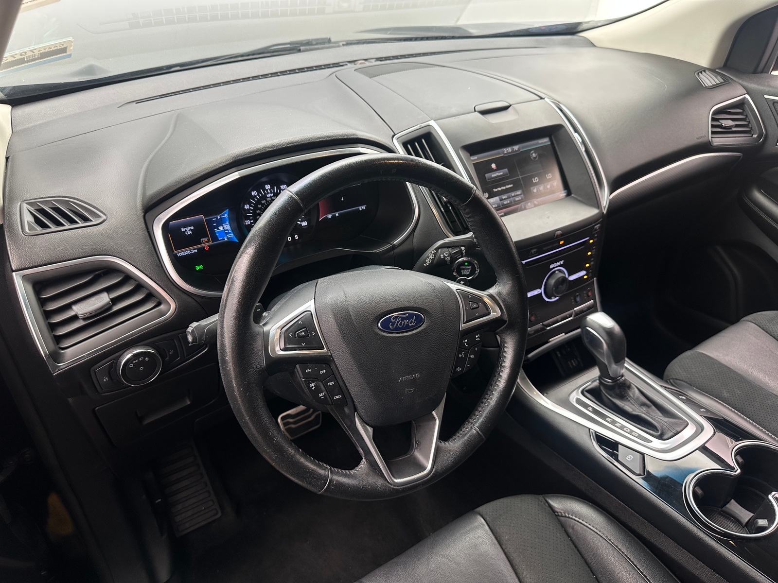 Thumbnail: 2015 Ford Edge - 3