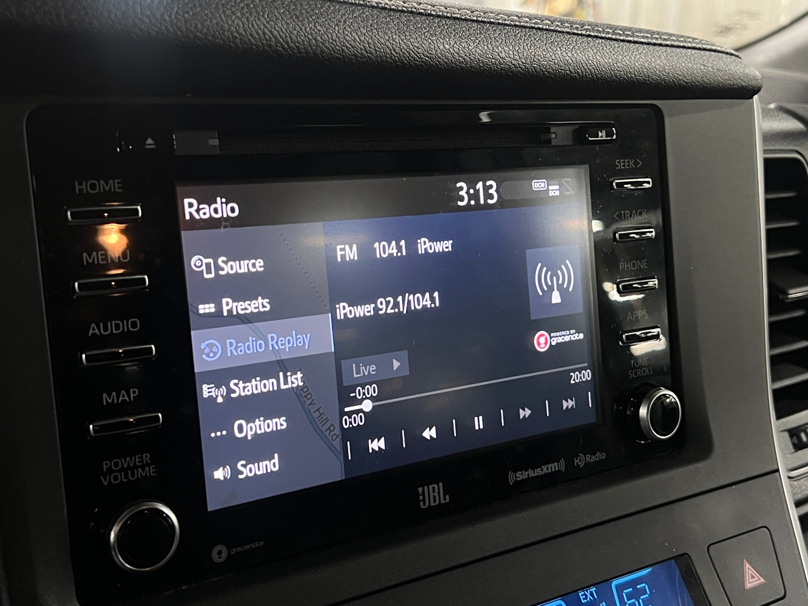 Thumbnail: 2020 Toyota Sienna - 3