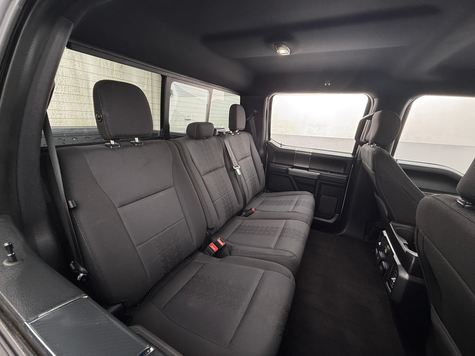 Thumbnail: 2019 Ford Econoline - 6