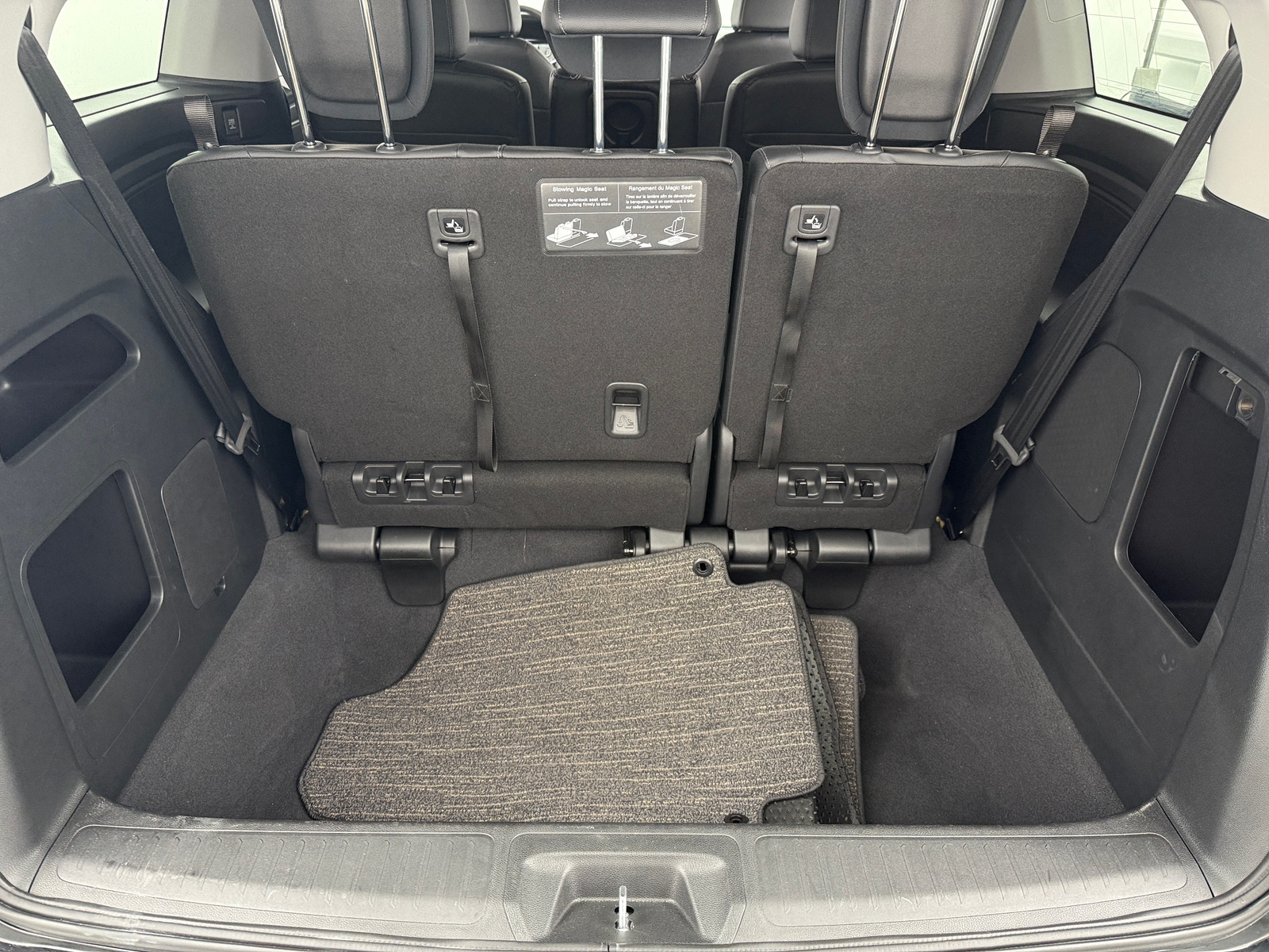 Thumbnail: 2022 Honda Odyssey - 6