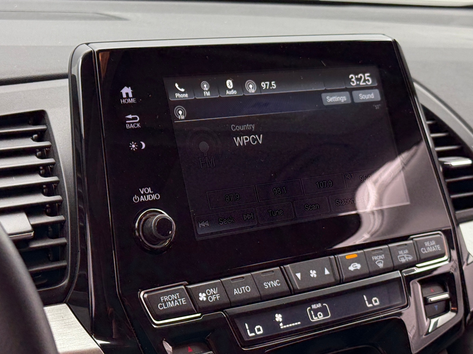 Thumbnail: 2022 Honda Odyssey - 3