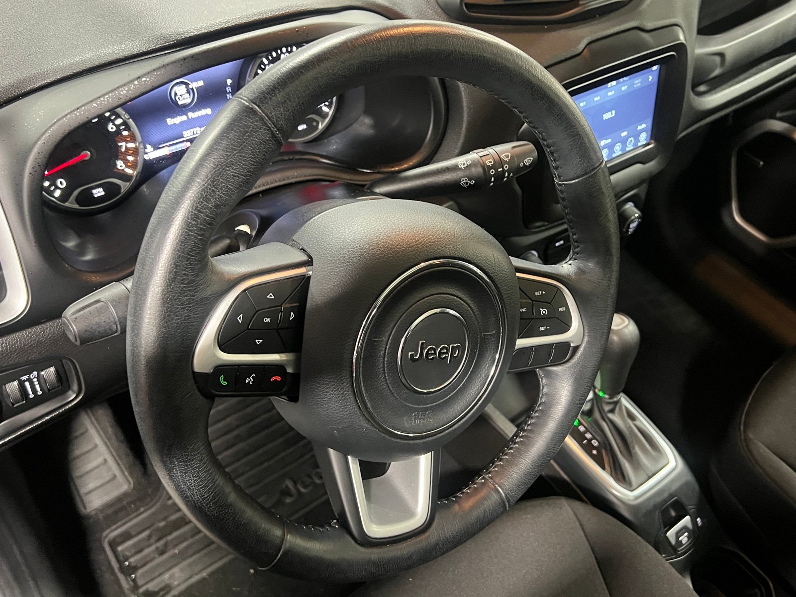 Thumbnail: 2021 Jeep Renegade - 5