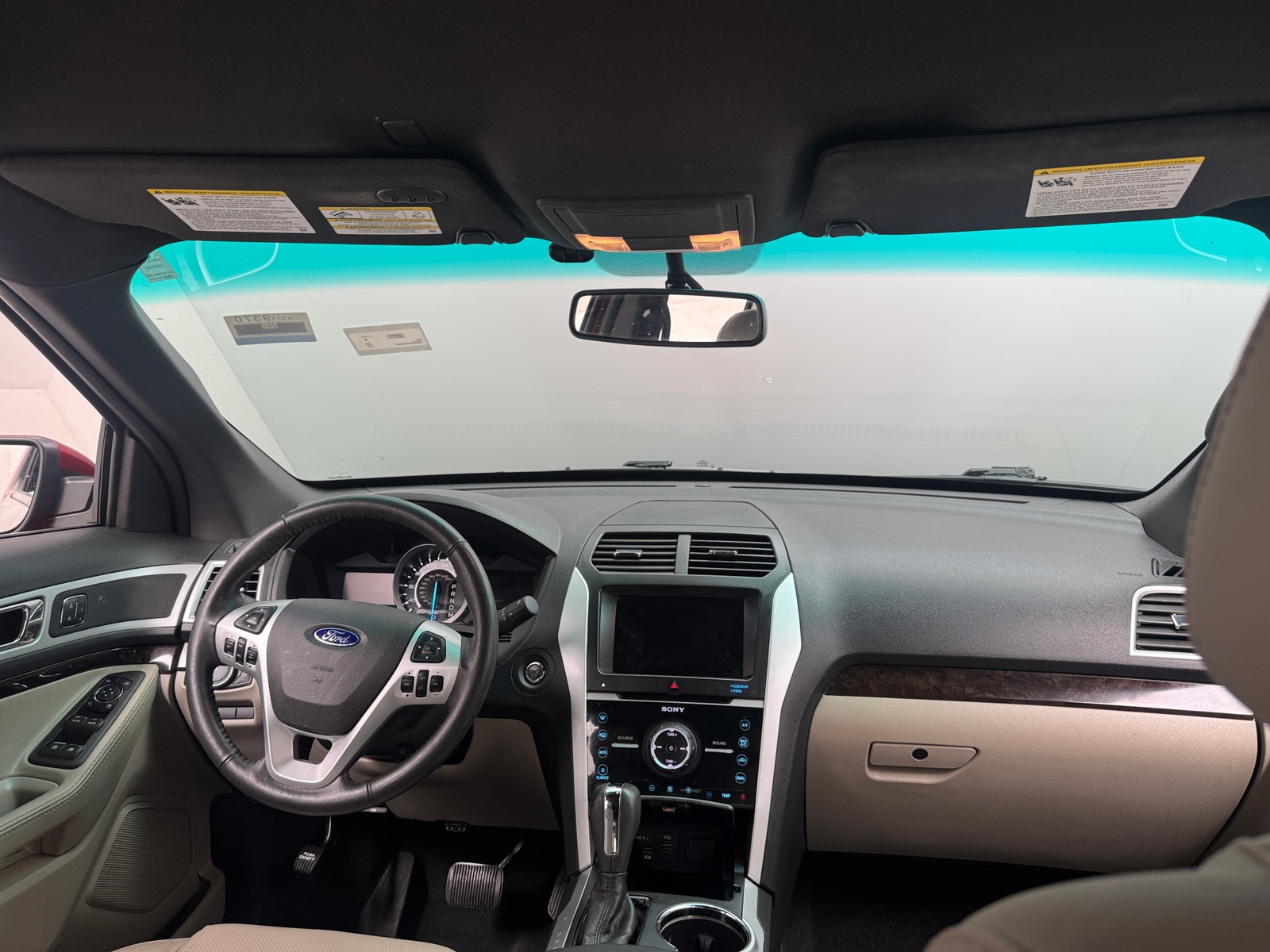 Thumbnail: 2015 Ford Explorer - 2