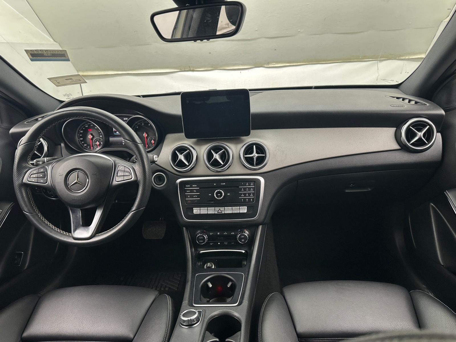 Thumbnail: 2018 Mercedes-Benz GLA - 2