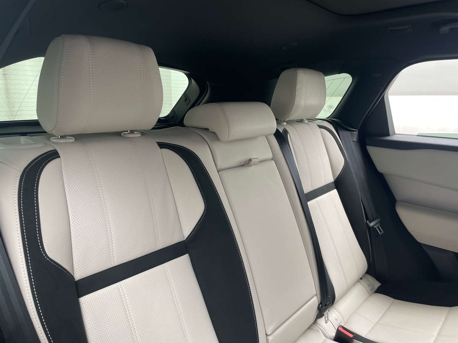 Thumbnail: 2021 Land Rover Range Rover Velar - 5