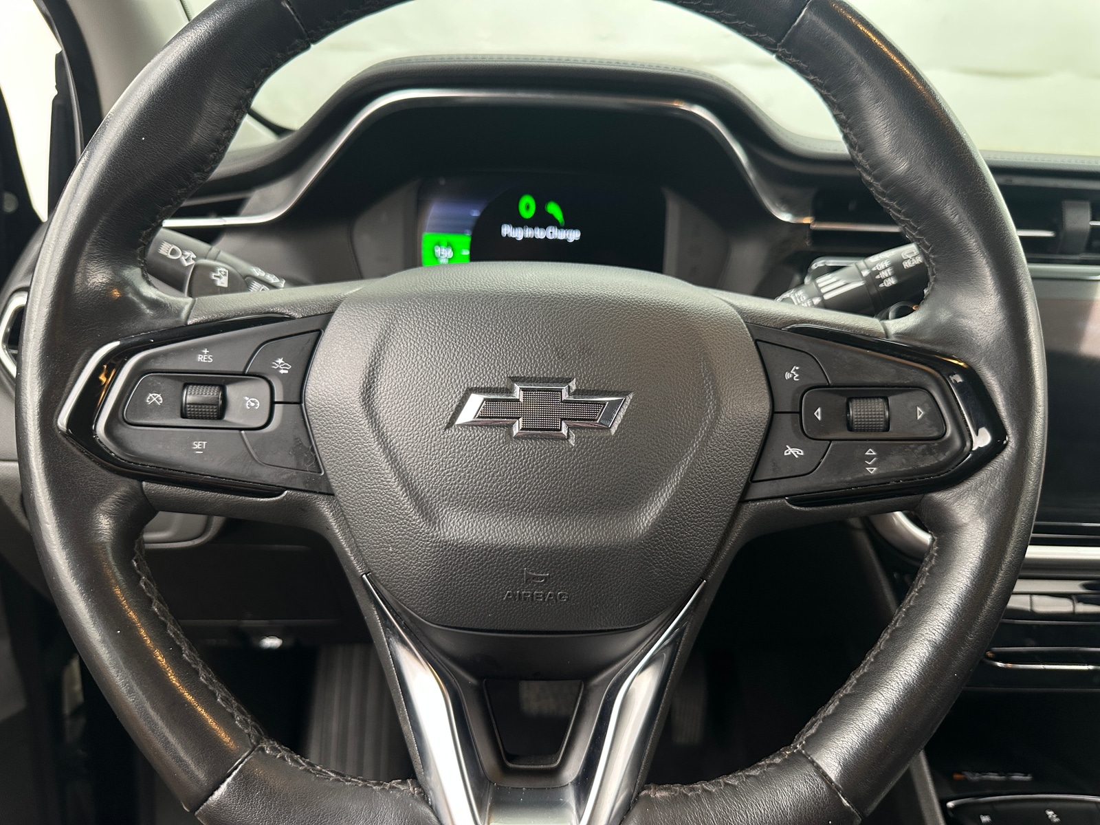 Thumbnail: 2023 Chevrolet Bolt EUV - 4