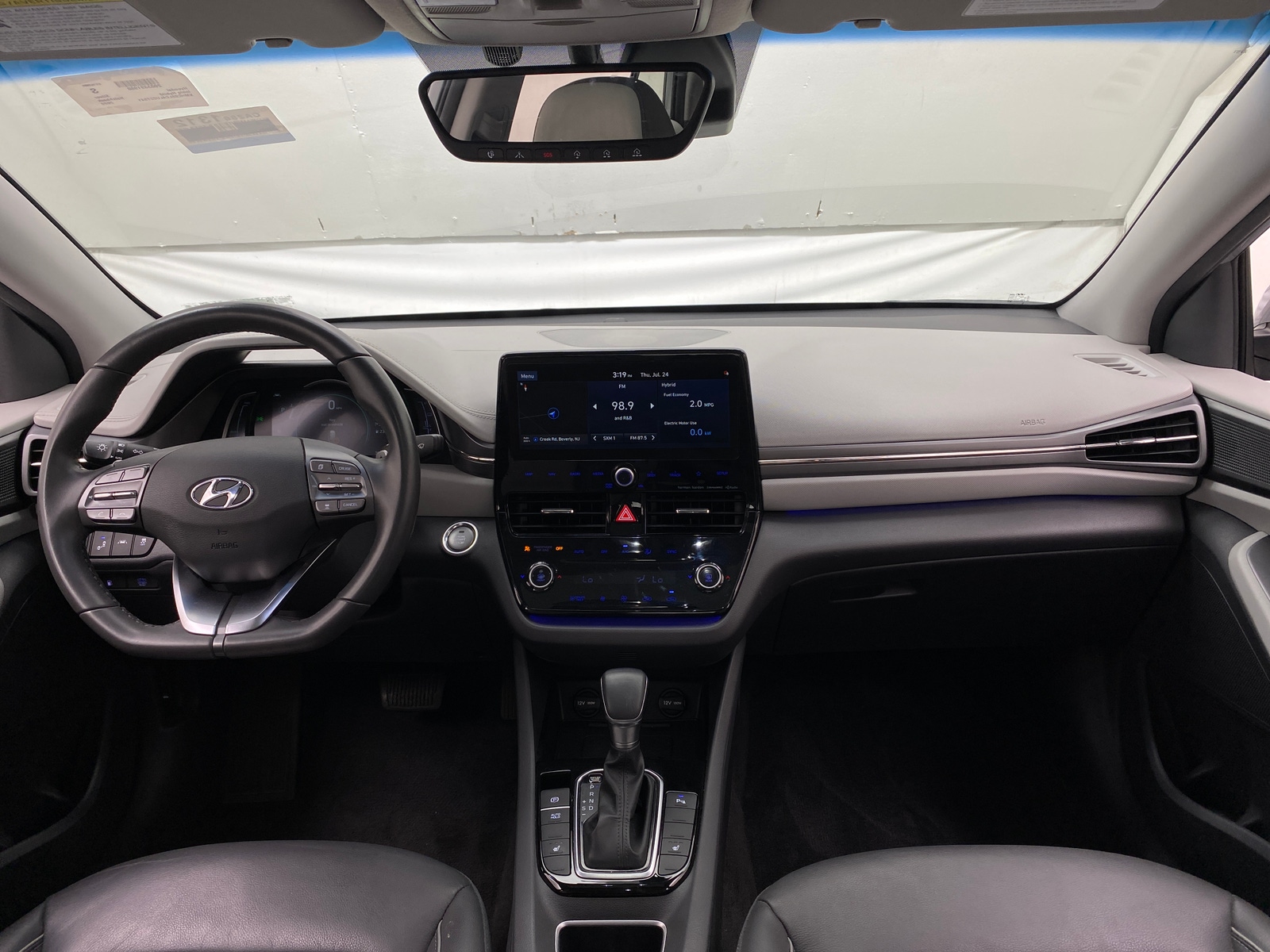 Thumbnail: 2020 Hyundai Ioniq - 2