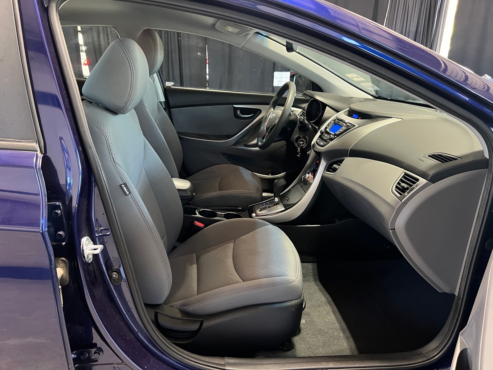 Thumbnail: 2013 Hyundai Elantra - 2