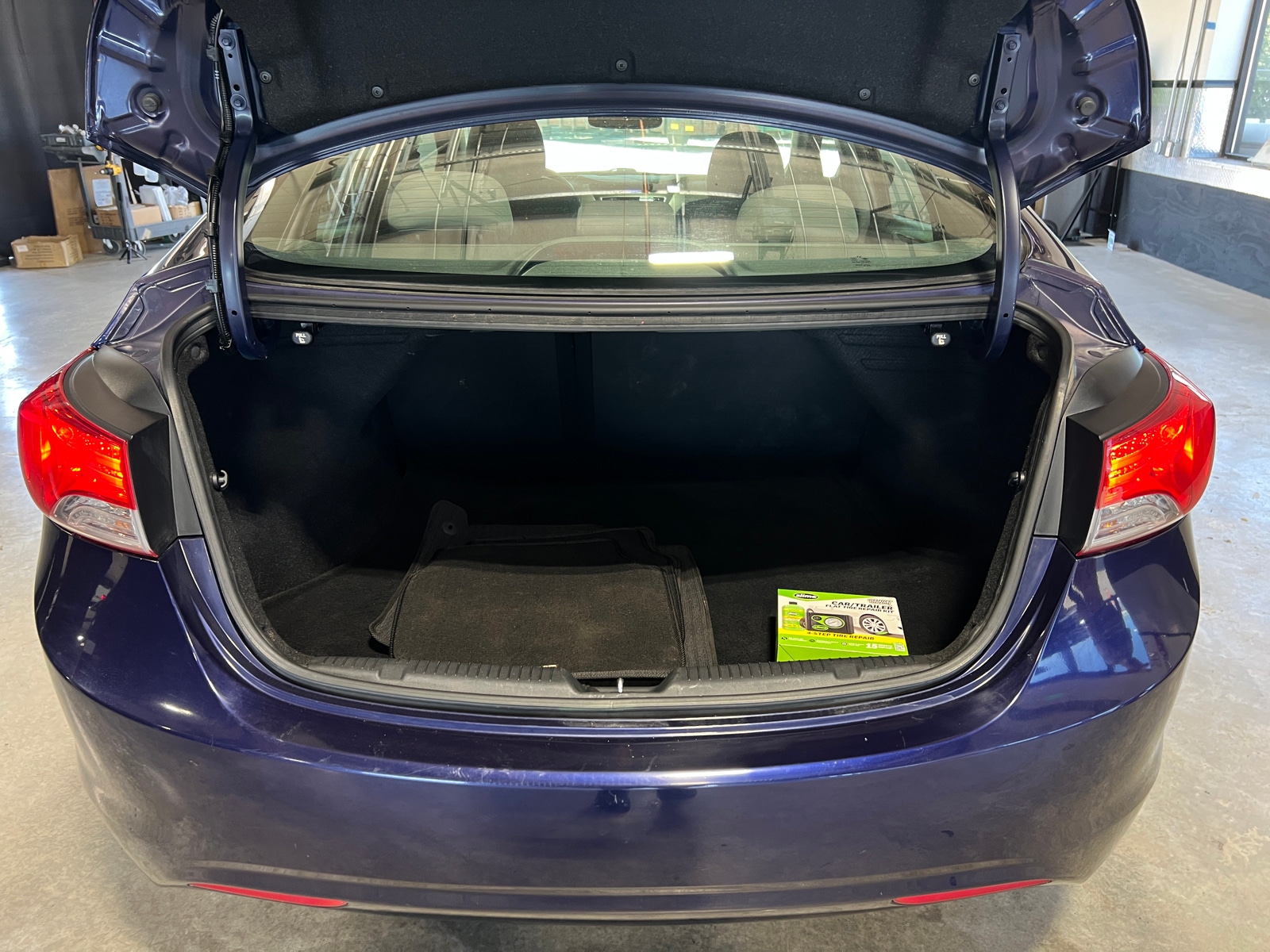 Thumbnail: 2013 Hyundai Elantra - 7