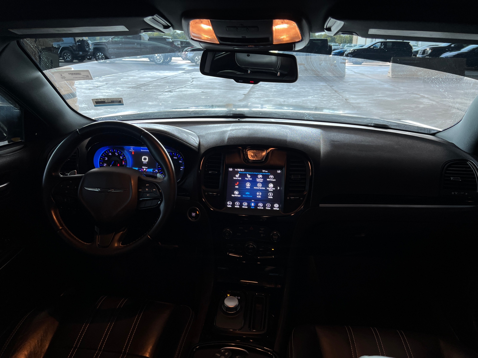 Thumbnail: 2018 Chrysler 300 - 2