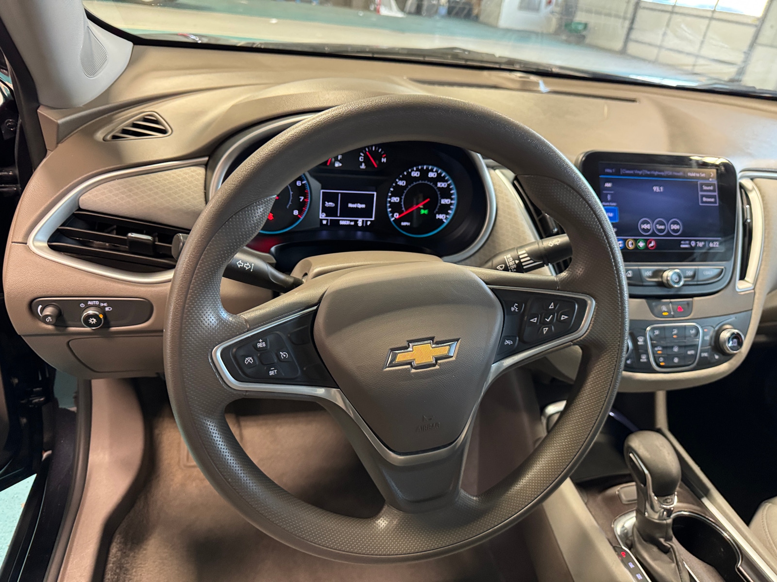 Thumbnail: 2022 Chevrolet Malibu - 5